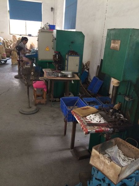 Shenzhen LuoX Electric Co., Ltd productielijn van de fabrikant