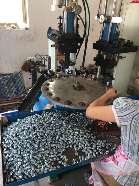 Shenzhen LuoX Electric Co., Ltd productielijn van de fabrikant